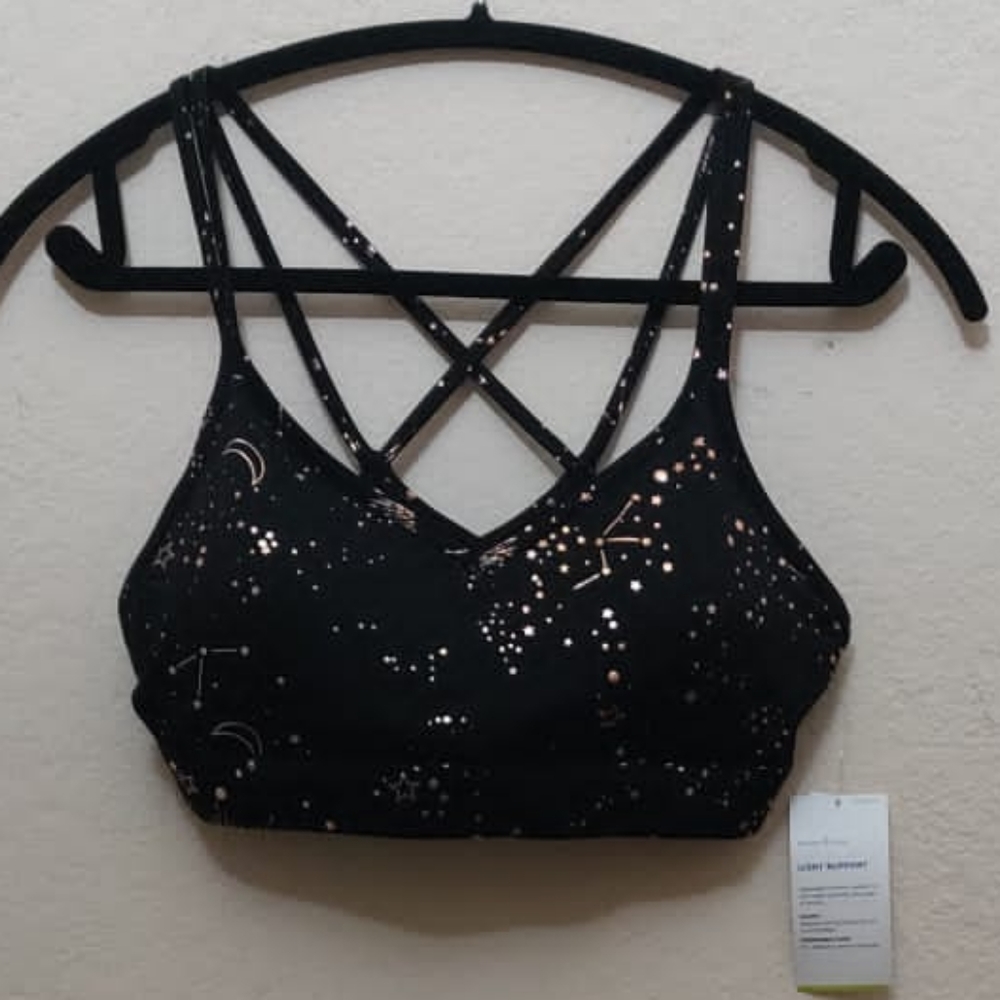 Old Navy Sparkle Sport Bra size Medium